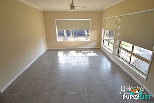 19 Wallaroo Circuit NORTH LAKES QLD 4509