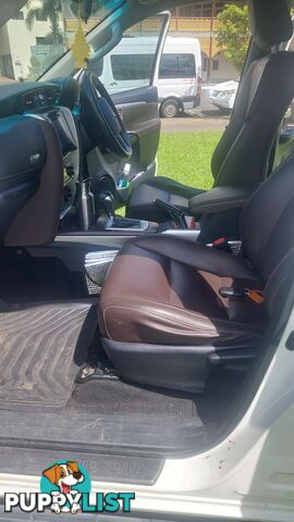 2015 Toyota Fortuner GUN156R 4X4 DUAL RANGE CRUSADE Wagon Automatic