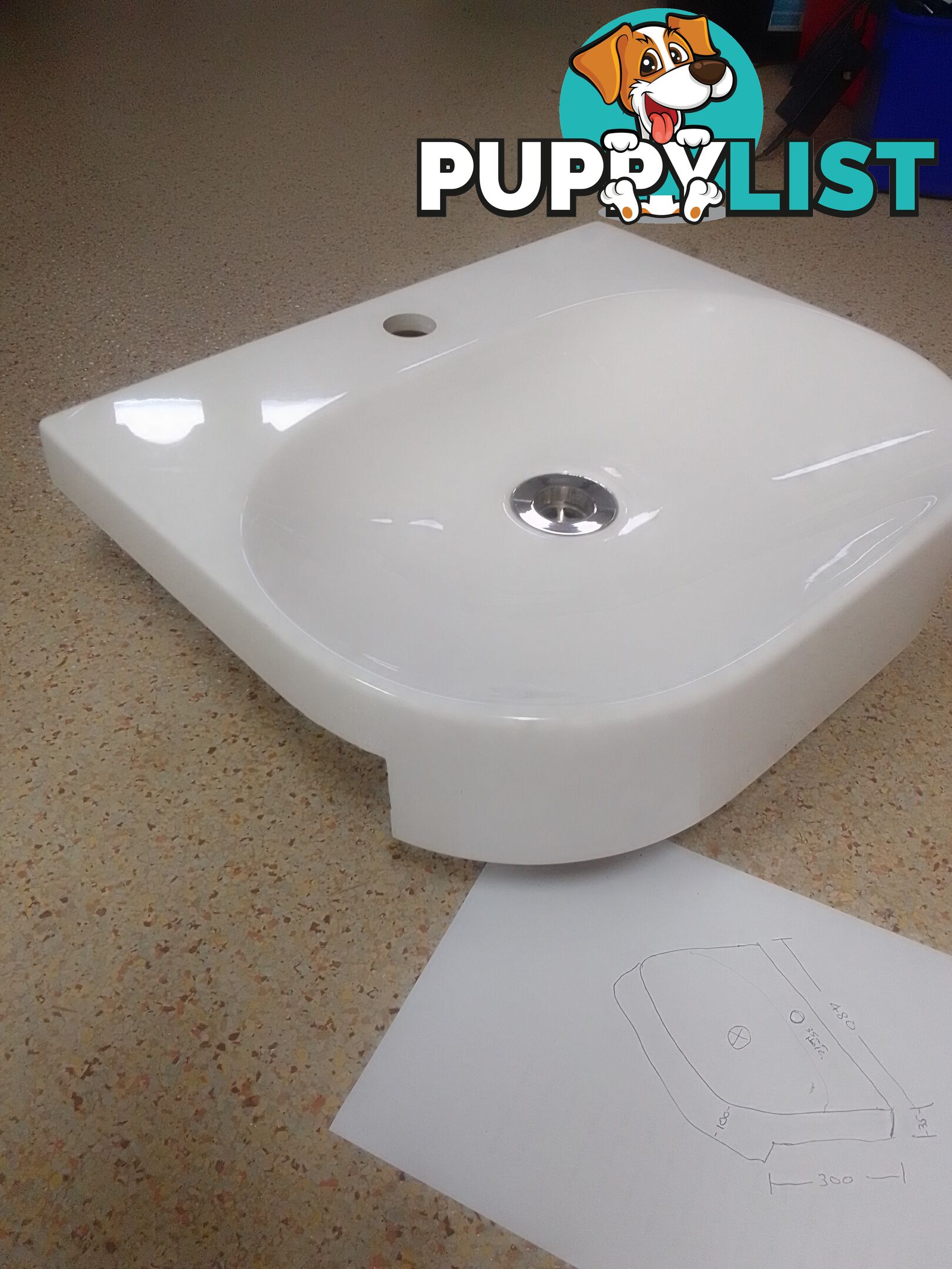 Hand basin