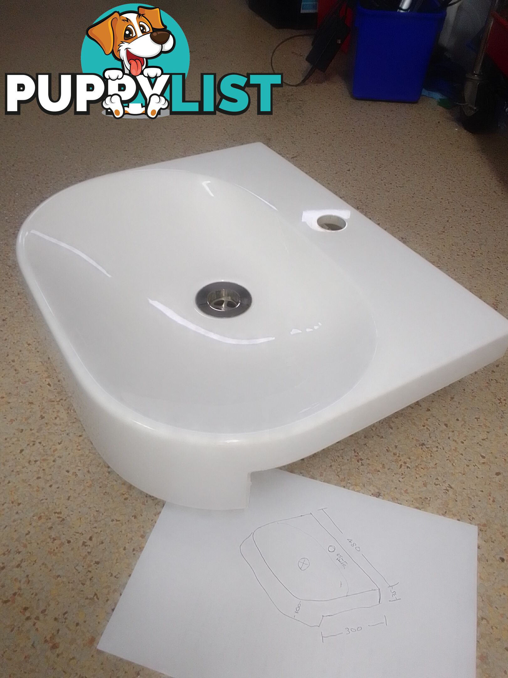 Hand basin