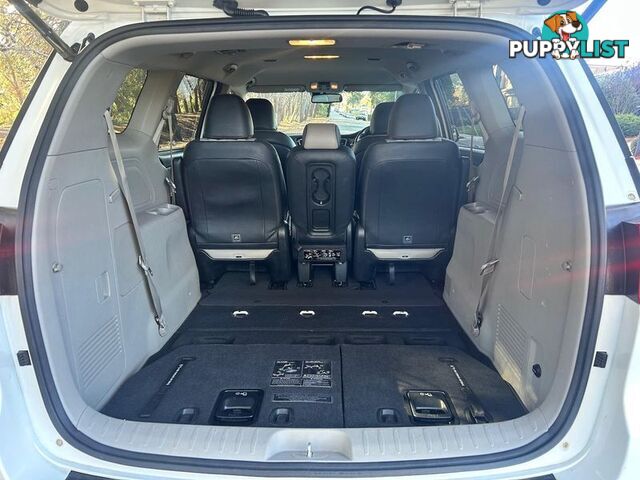2020 Kia Carnival SLi YP People Mover