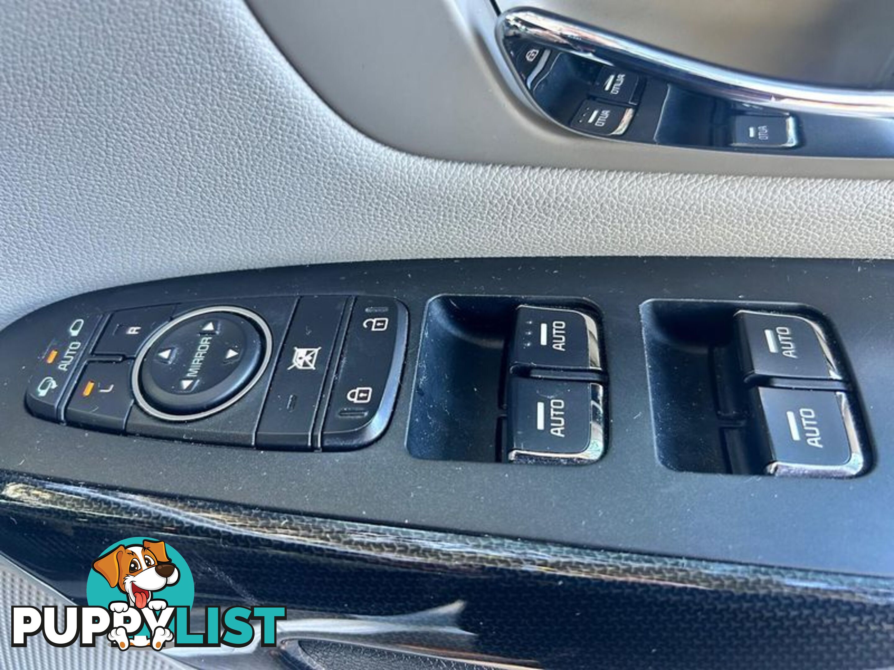 2020 Kia Carnival SLi YP People Mover
