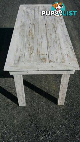 Chic 6 Seater Table