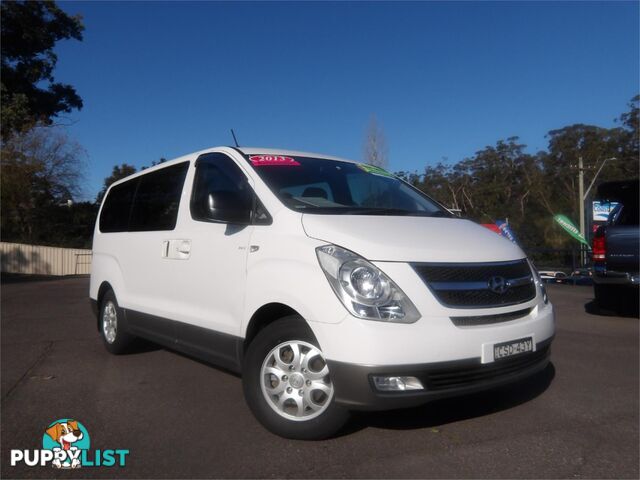 2013 HYUNDAI IMAX   4D WAGON