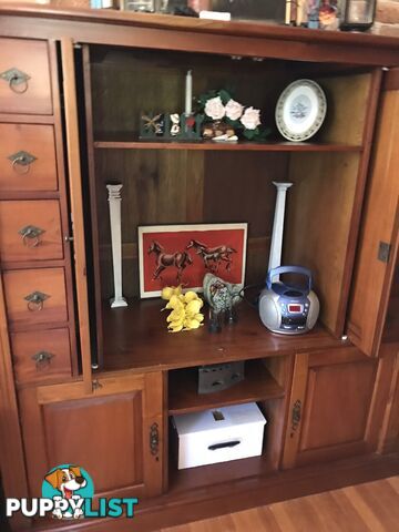 Country Style Entertainment Unit