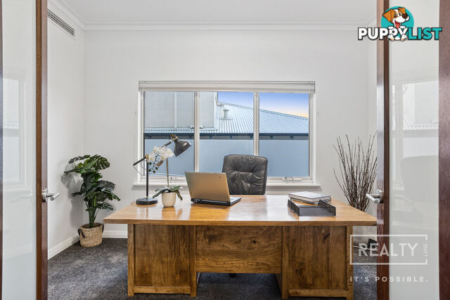 4 Merrifield Place Mullaloo WA 6027