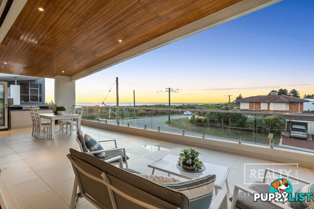 4 Merrifield Place Mullaloo WA 6027