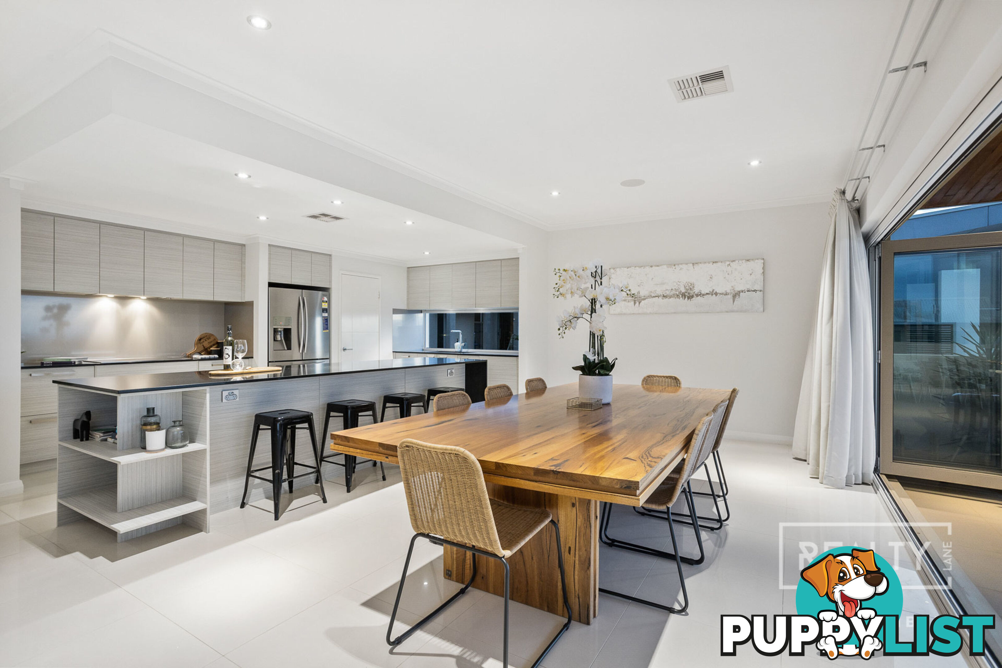 4 Merrifield Place Mullaloo WA 6027