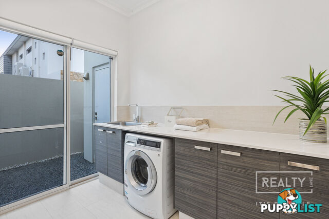 4 Merrifield Place Mullaloo WA 6027