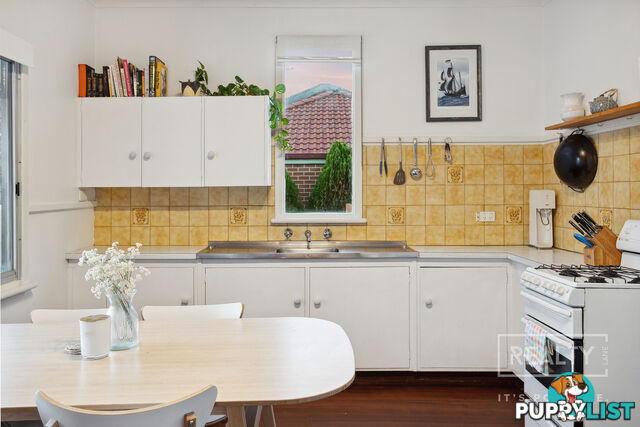 216 Holbeck Street Doubleview WA 6018