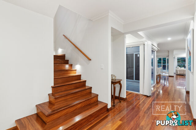 18 Tahiti Lane Hillarys WA 6025