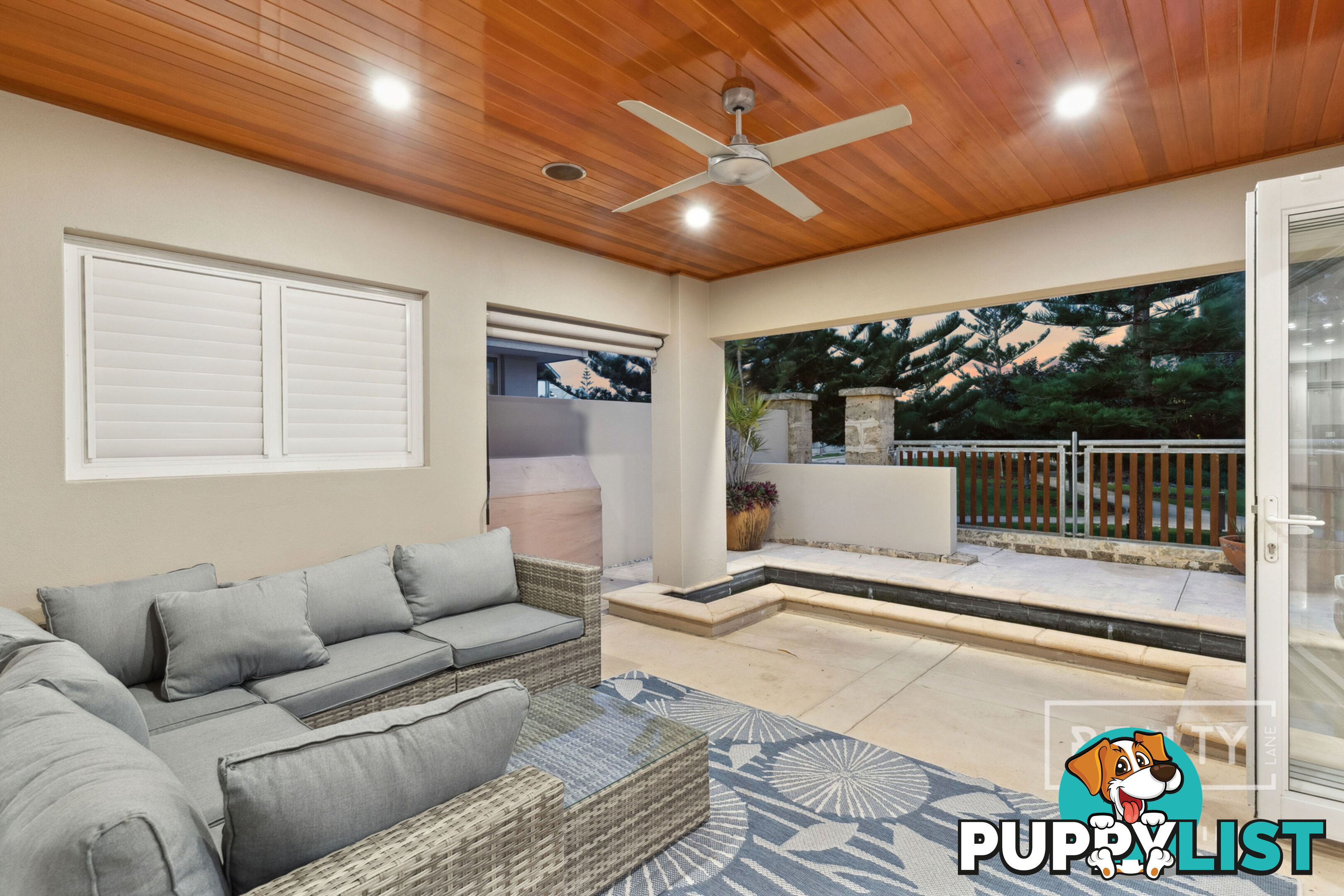 18 Tahiti Lane Hillarys WA 6025