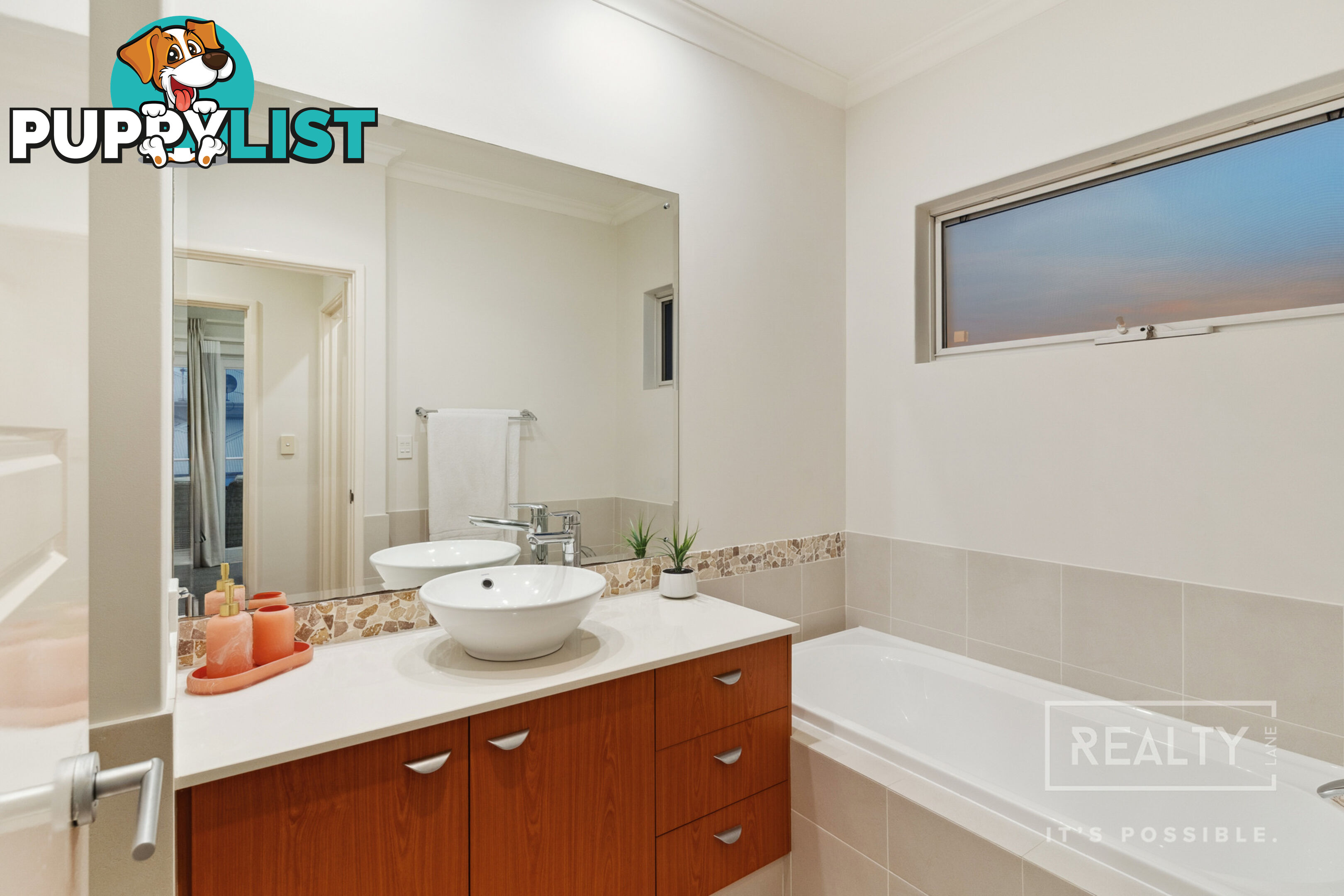 18 Tahiti Lane Hillarys WA 6025
