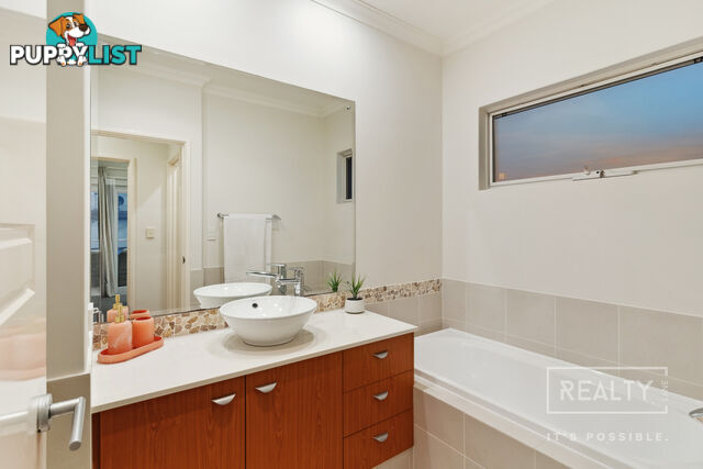 18 Tahiti Lane Hillarys WA 6025