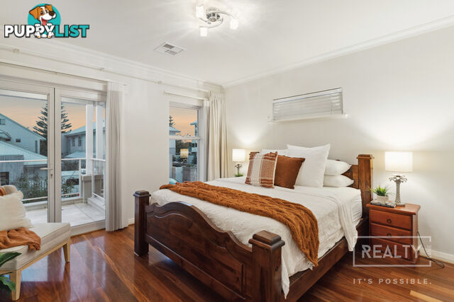 18 Tahiti Lane Hillarys WA 6025