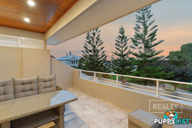 18 Tahiti Lane Hillarys WA 6025