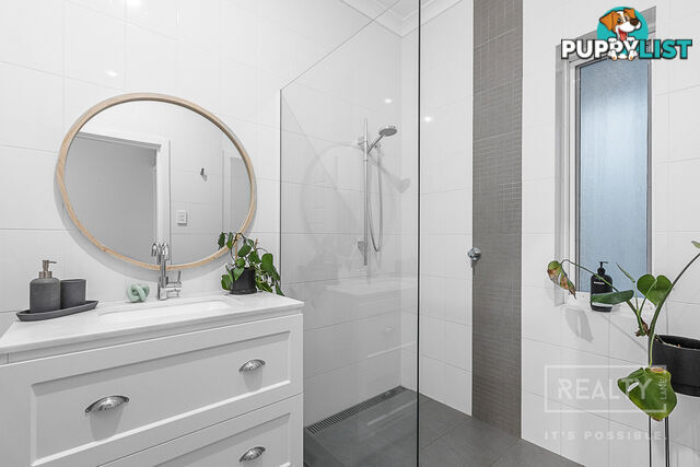 24 Sydenham Road Doubleview WA 6018