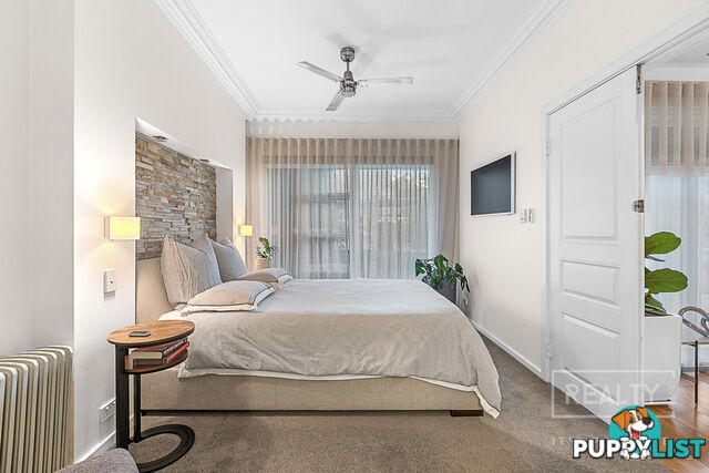 24 Sydenham Road Doubleview WA 6018