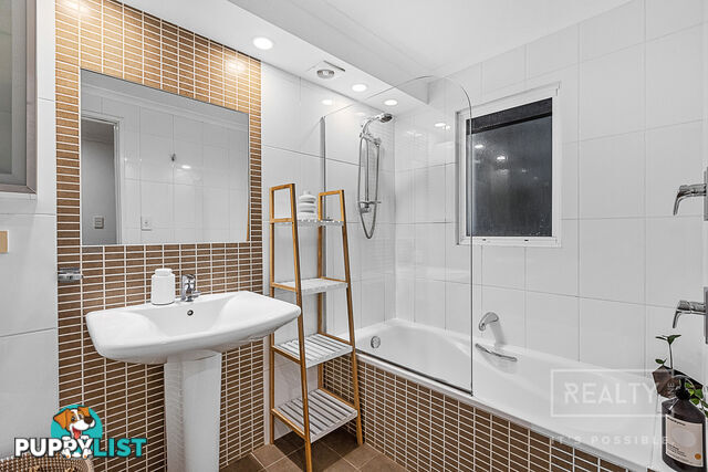 24 Sydenham Road Doubleview WA 6018