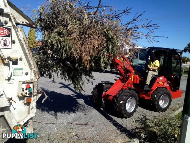 Schaffer Loaders - Articulated Loader 3550
