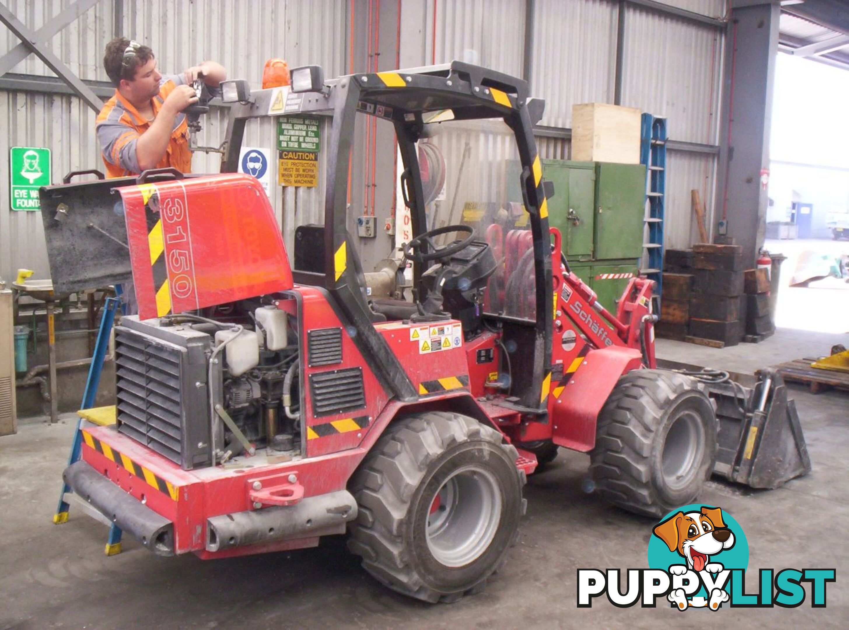 Schaffer Loaders - Articulated Loader 3550