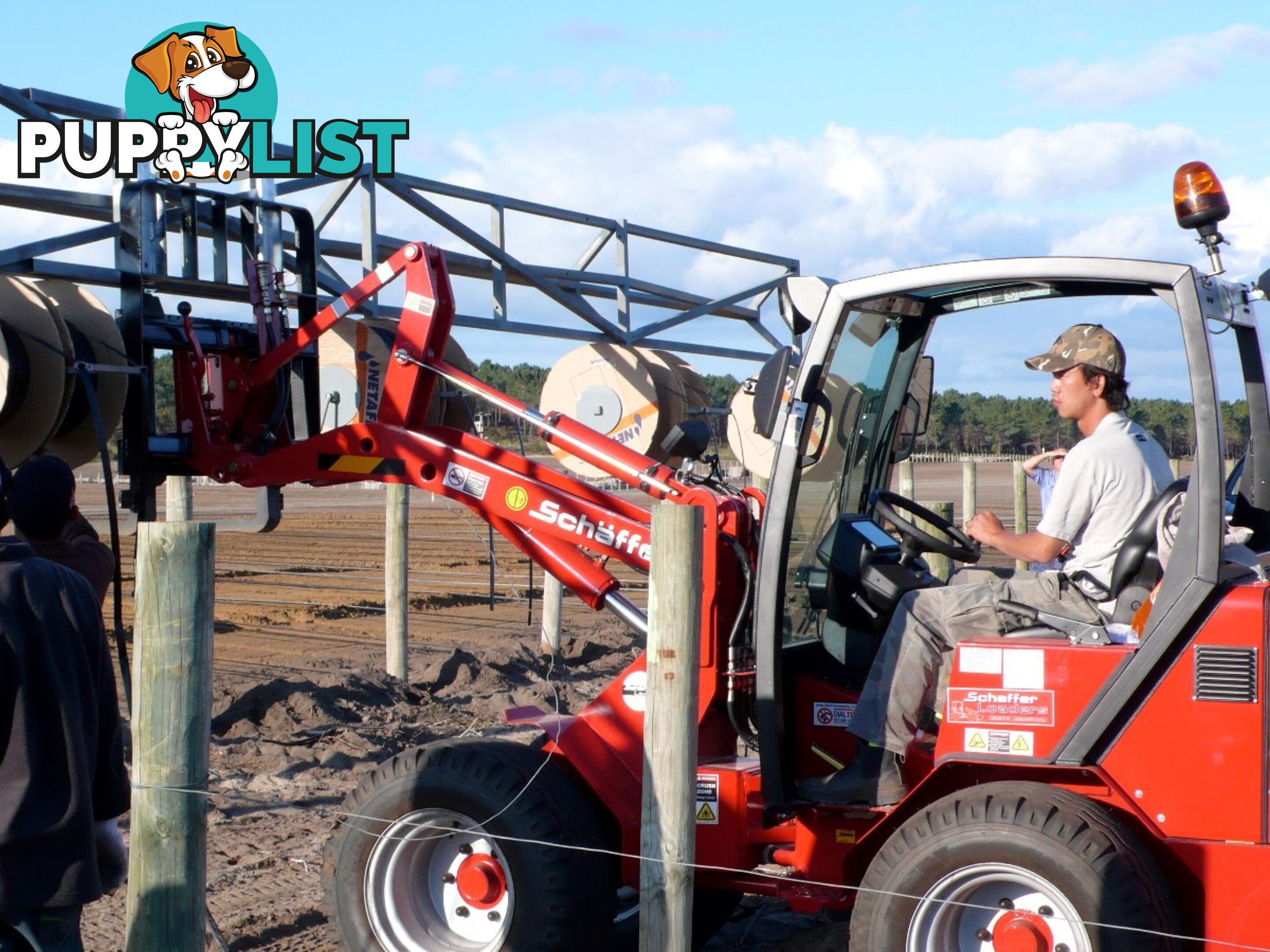 Schaffer Loaders - Articulated Loader 3550