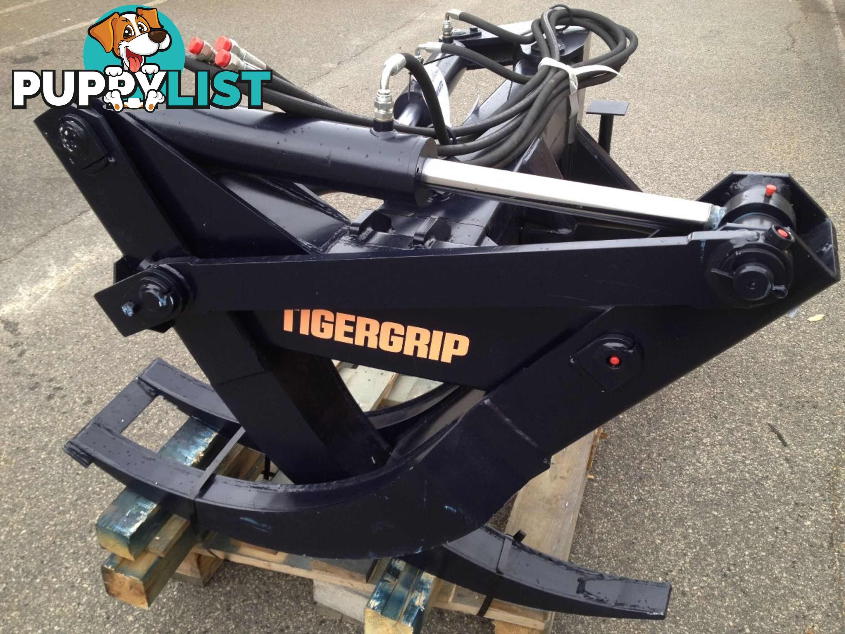 Tractor - Three Point Linkage Log Skidding Grapple