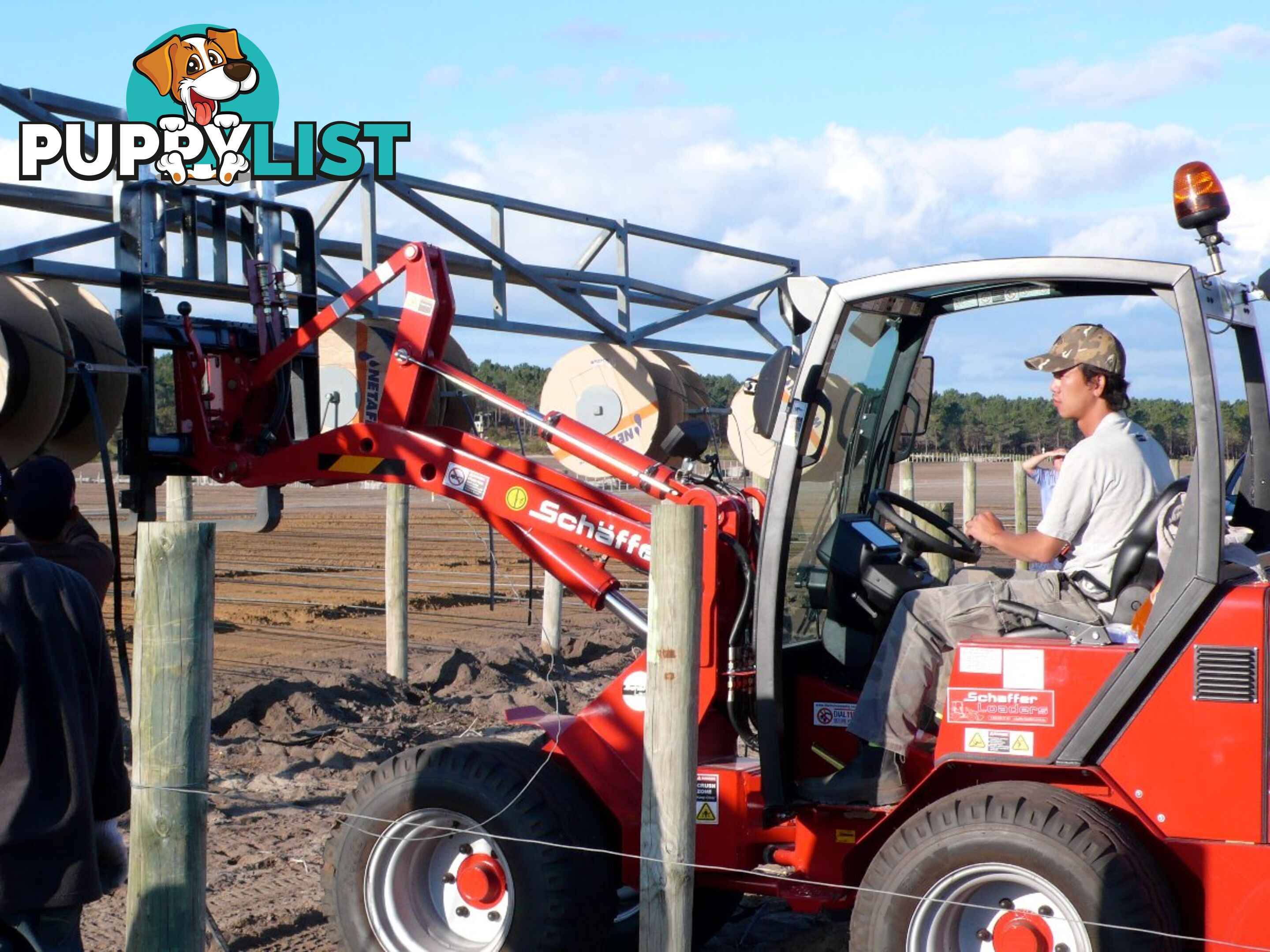Schaffer Loaders - Articulated Loader 3550
