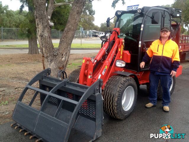 Schaffer Loaders - Articulated Loader 3550