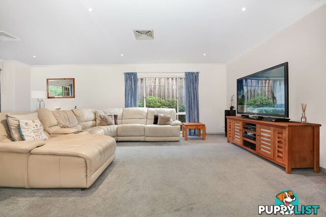 21 Armine Way BEAUMONT HILLS NSW 2155