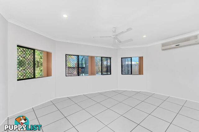 11 Hetherton Street SMITHFIELD QLD 4878