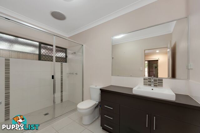 16 Lockyer Crescent BENTLEY PARK QLD 4869