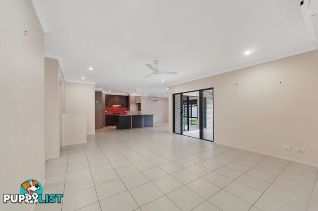 16 Lockyer Crescent BENTLEY PARK QLD 4869