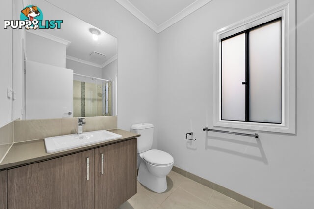 118 Bourbon Road CRANBOURNE EAST VIC 3977