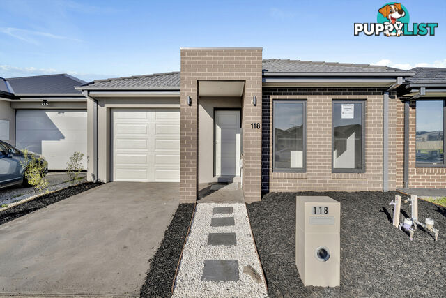 118 Bourbon Road CRANBOURNE EAST VIC 3977