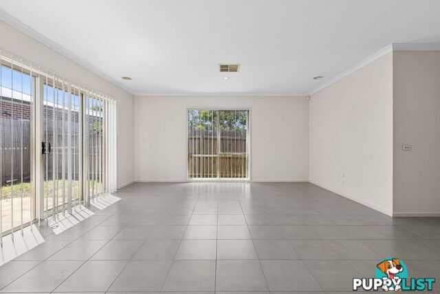 1 8 Grand Central Boulevard PAKENHAM VIC 3810