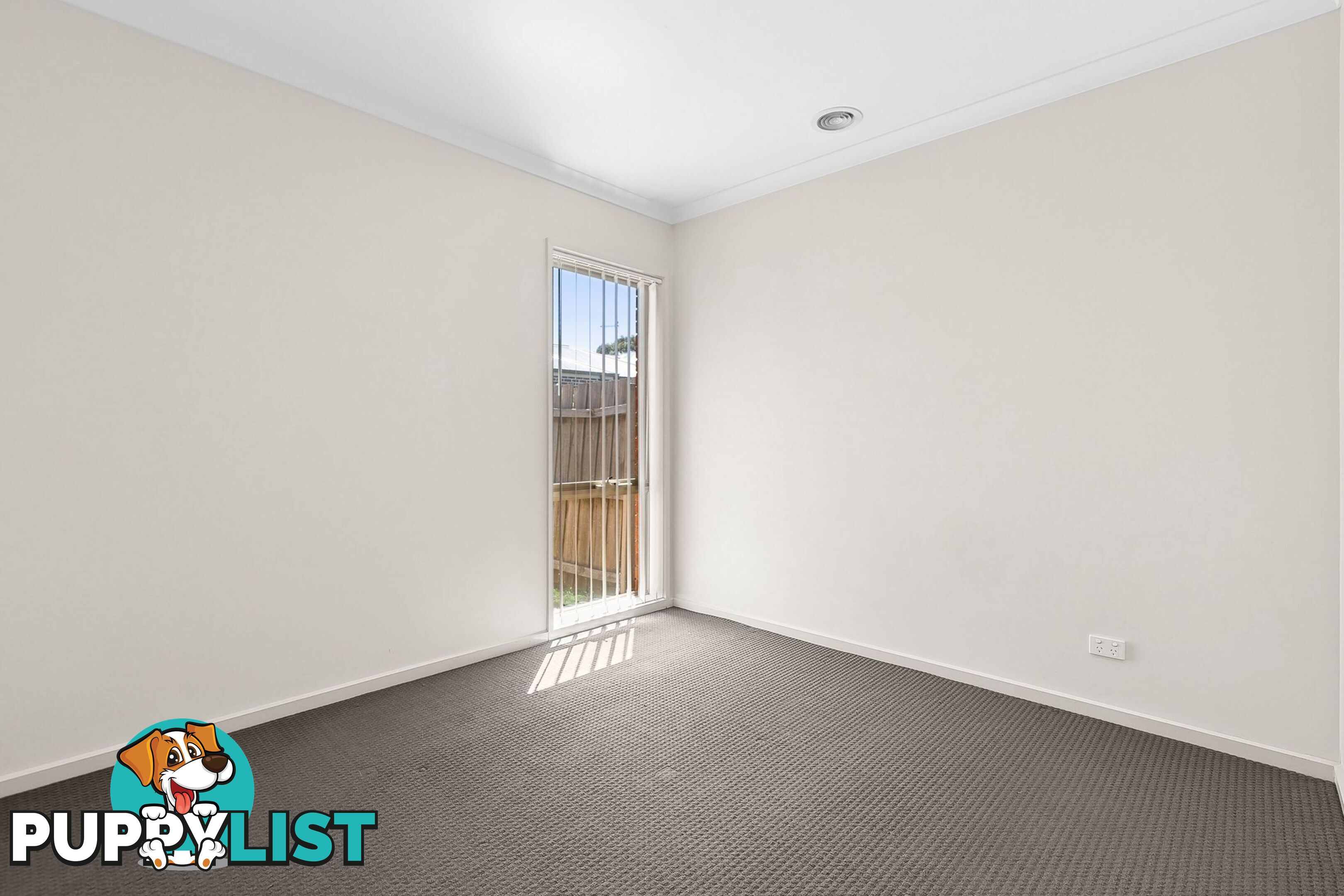 1 8 Grand Central Boulevard PAKENHAM VIC 3810