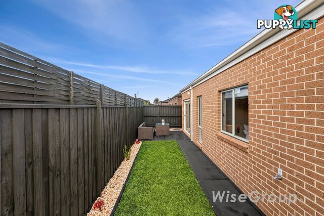 5 Jackwood Drive CLYDE NORTH VIC 3978