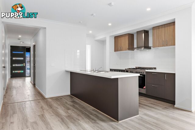 14 Bellagio Road BERWICK VIC 3806