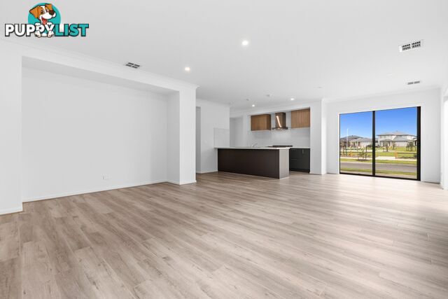 14 Bellagio Road BERWICK VIC 3806