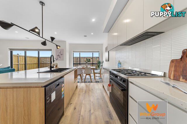 3 Olivia Lane CLYDE VIC 3978