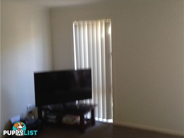 2 Pipit Close PAKENHAM VIC 3810