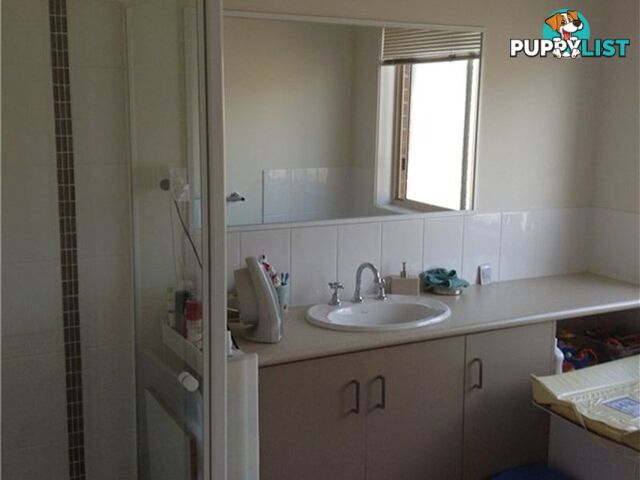 2 Pipit Close PAKENHAM VIC 3810