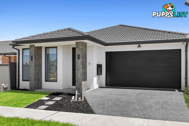 3 Amadeus Street CLYDE VIC 3978