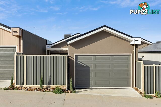 40 Dangelo Avenue OFFICER VIC 3809