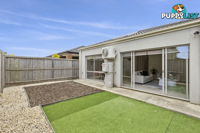 11 Walhallow Drive CLYDE NORTH VIC 3978