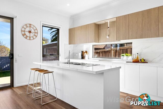 23C Oaktree Drive HAMPTON PARK VIC 3976