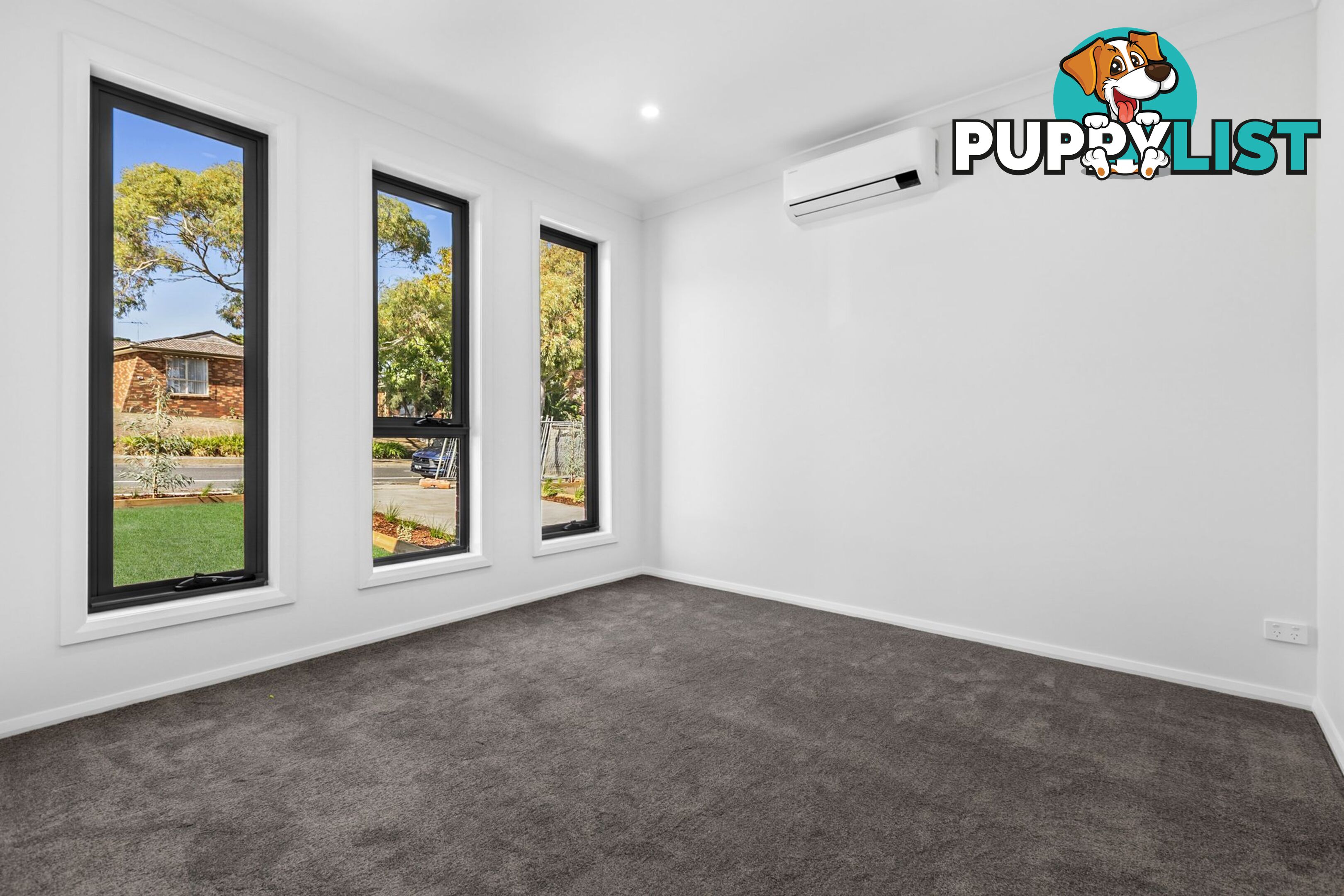 23C Oaktree Drive HAMPTON PARK VIC 3976