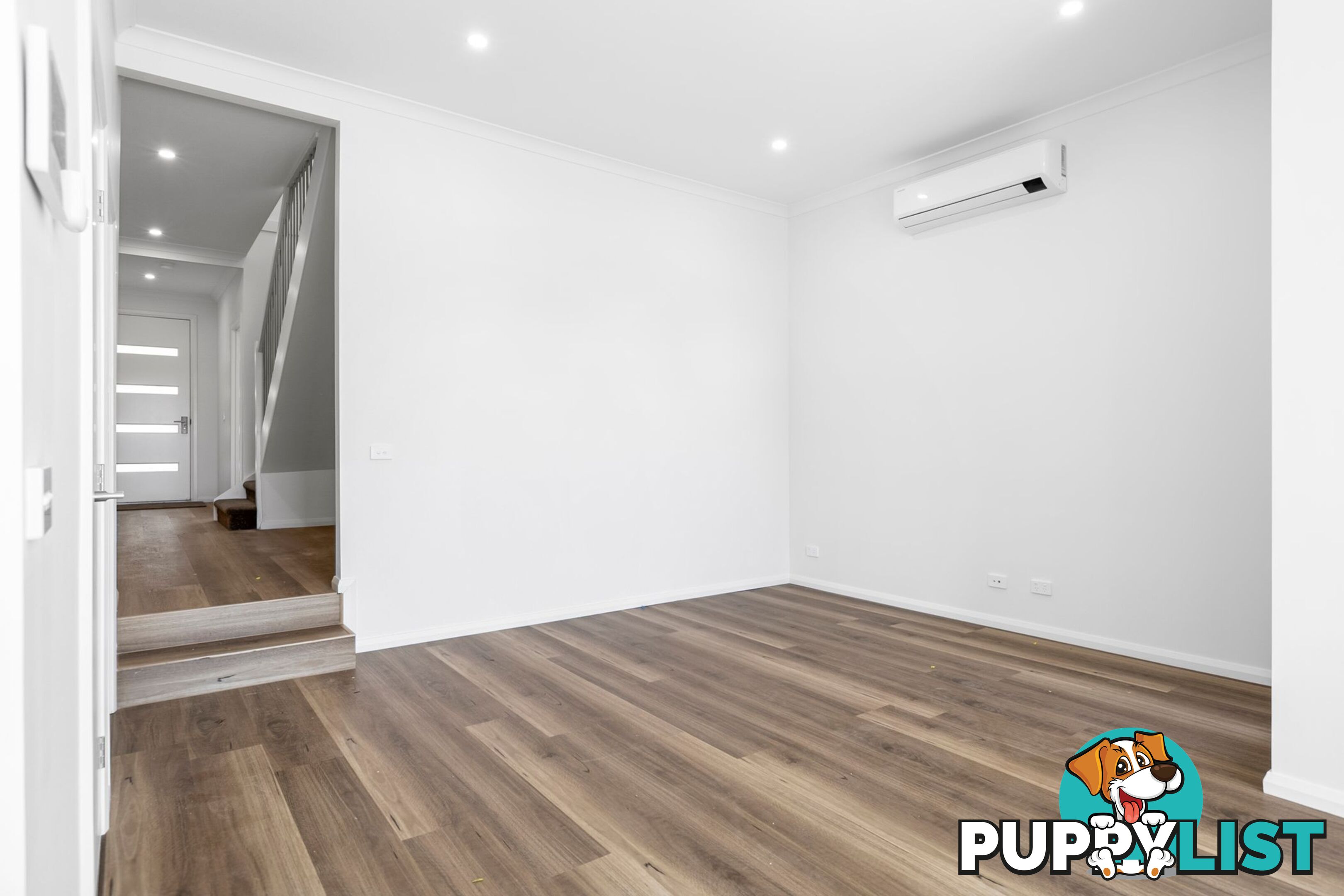23C Oaktree Drive HAMPTON PARK VIC 3976