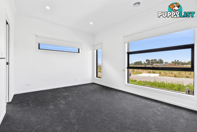 6 Jessfield Terrace CRANBOURNE EAST VIC 3977